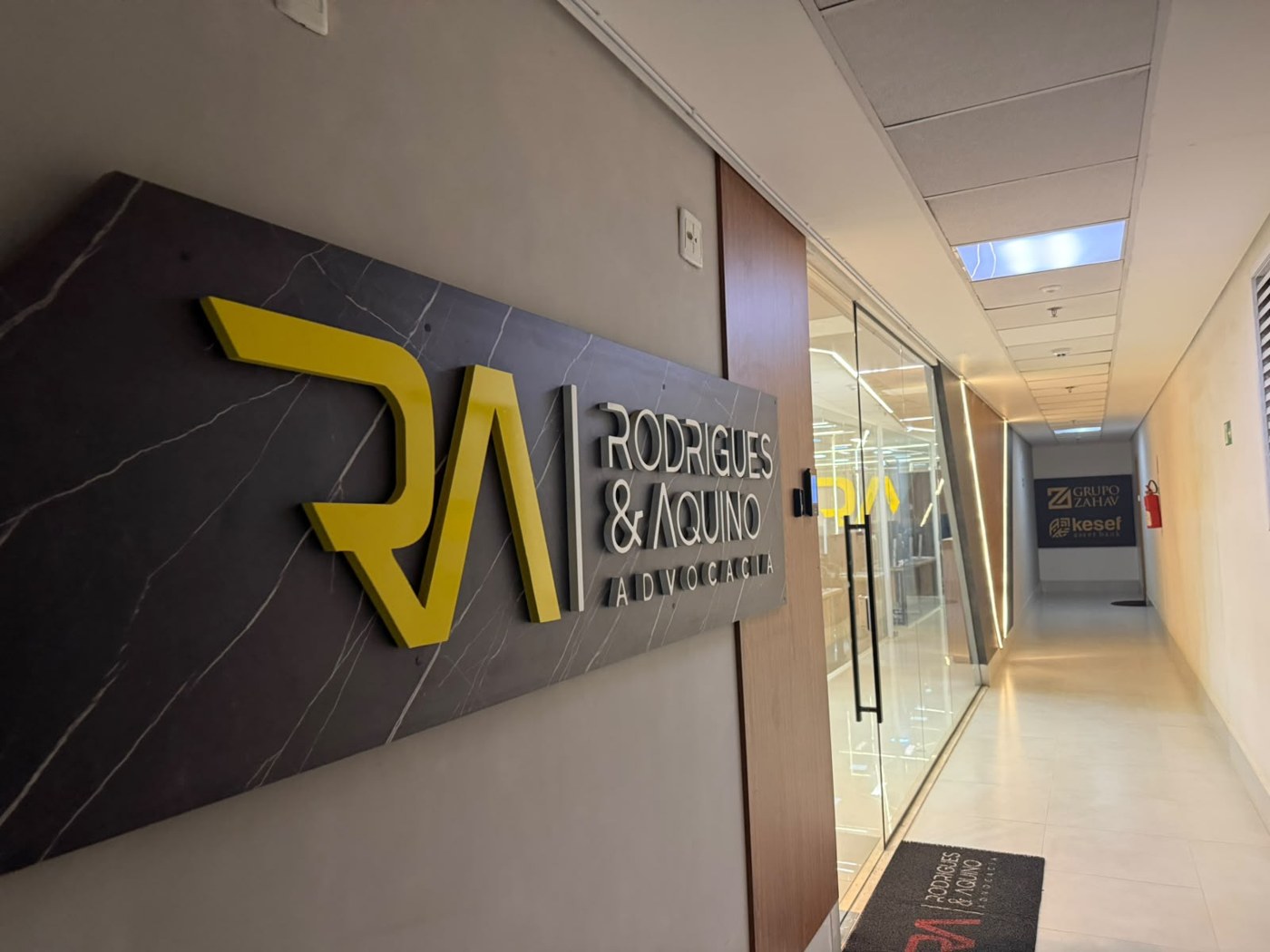Entrada do Rodrigues de Almeida Advocacia